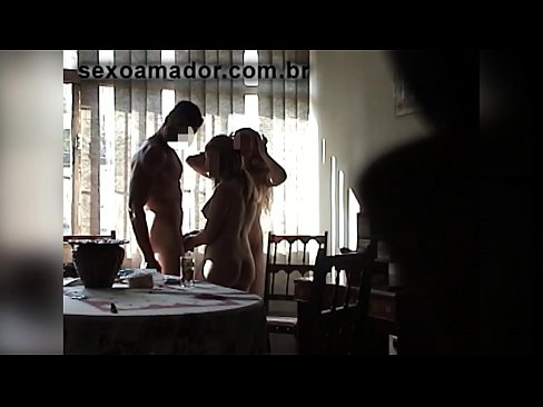 ❤️ Seksualni prijatelji pozivaju džinovskog muškarca i trojku s njim ❌ Porno video kod nas bs.filmepornonline.ru ❌️❤