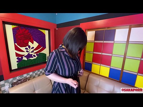 ❤️ Japanska slatka s velikim sisama masturbira seks igračkama i doživi orgazam. U intervjuu govori o svom jebenom iskustvu. Ogromne sise i dlakava maca glasno stenju. Osakaporn ❌ Porno video kod nas bs.filmepornonline.ru ❌️❤